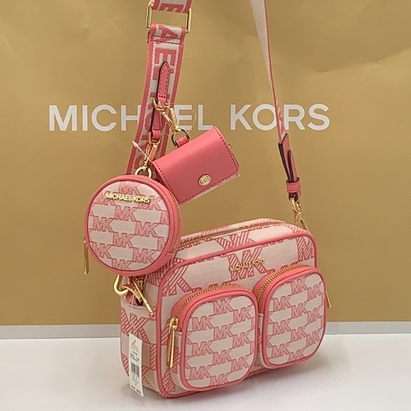 MICHAEL MICHAEL KORS JET SET CROSSBODY BAG TECH ATTACHED HANDBAG PURSE 
Tea Rose - Picture 16 of 16